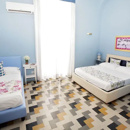 Antonello Da 4* מסינה